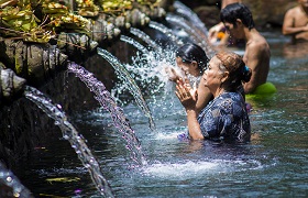 A Water Blessing at Tirta Empul - Kano Sari Villas Ubud A Water Blessing at Tirta Empul